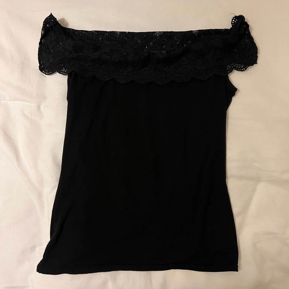 Vintage off the shoulder top 💗